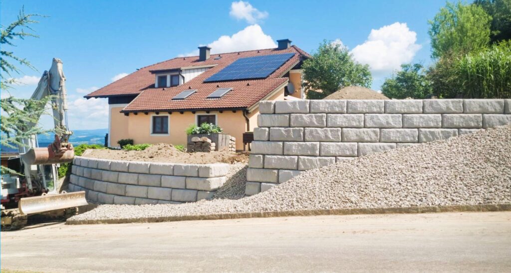 Garteneinfriedung mit Redi Rock Steinen